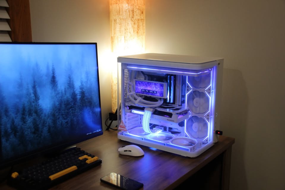 Panoramic Whiteout
