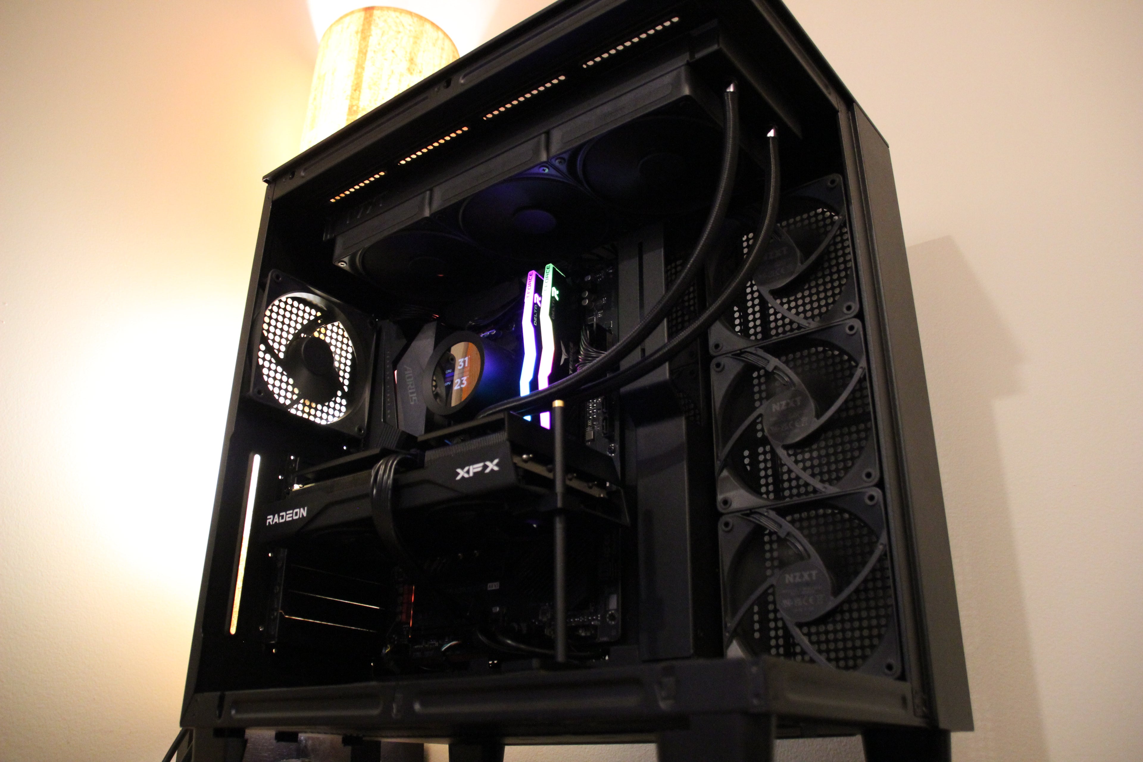 Mid-Range Gaming and Productivity PC | Ryzen 7 | 9060XT