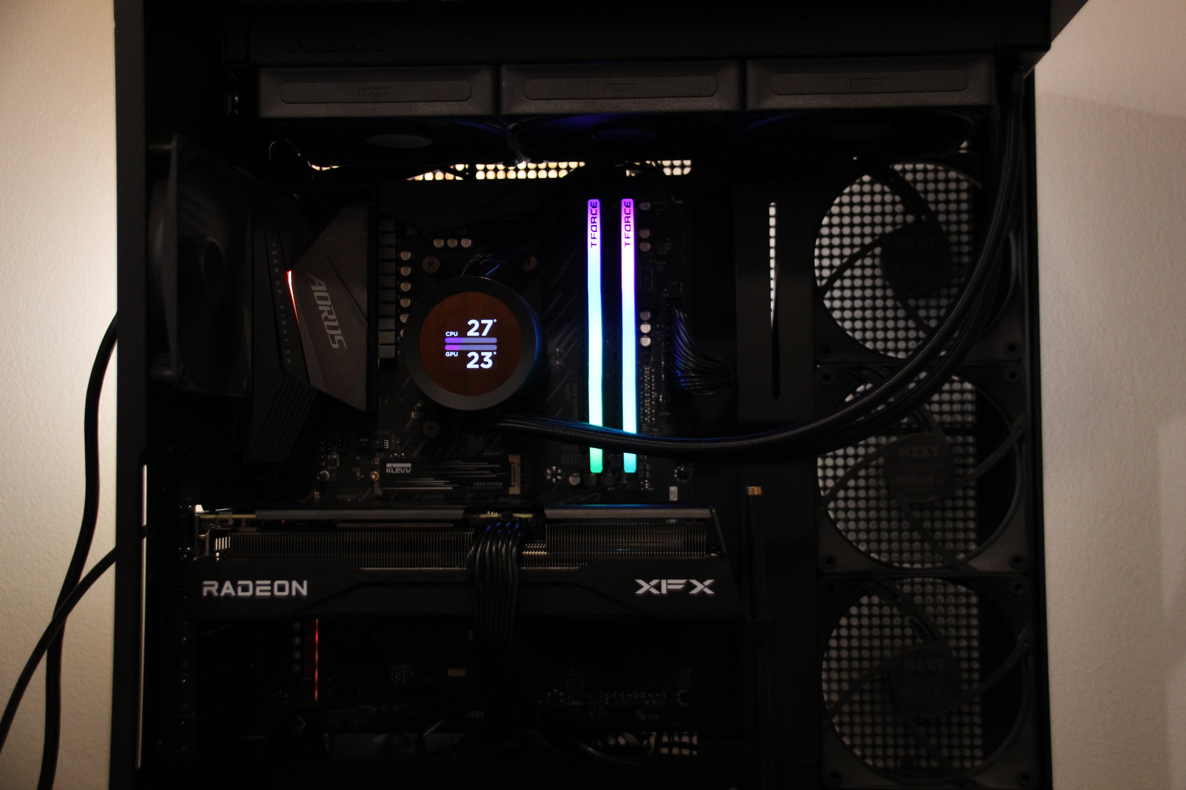 Mid-Range Gaming and Productivity PC | Ryzen 7 | 9060XT