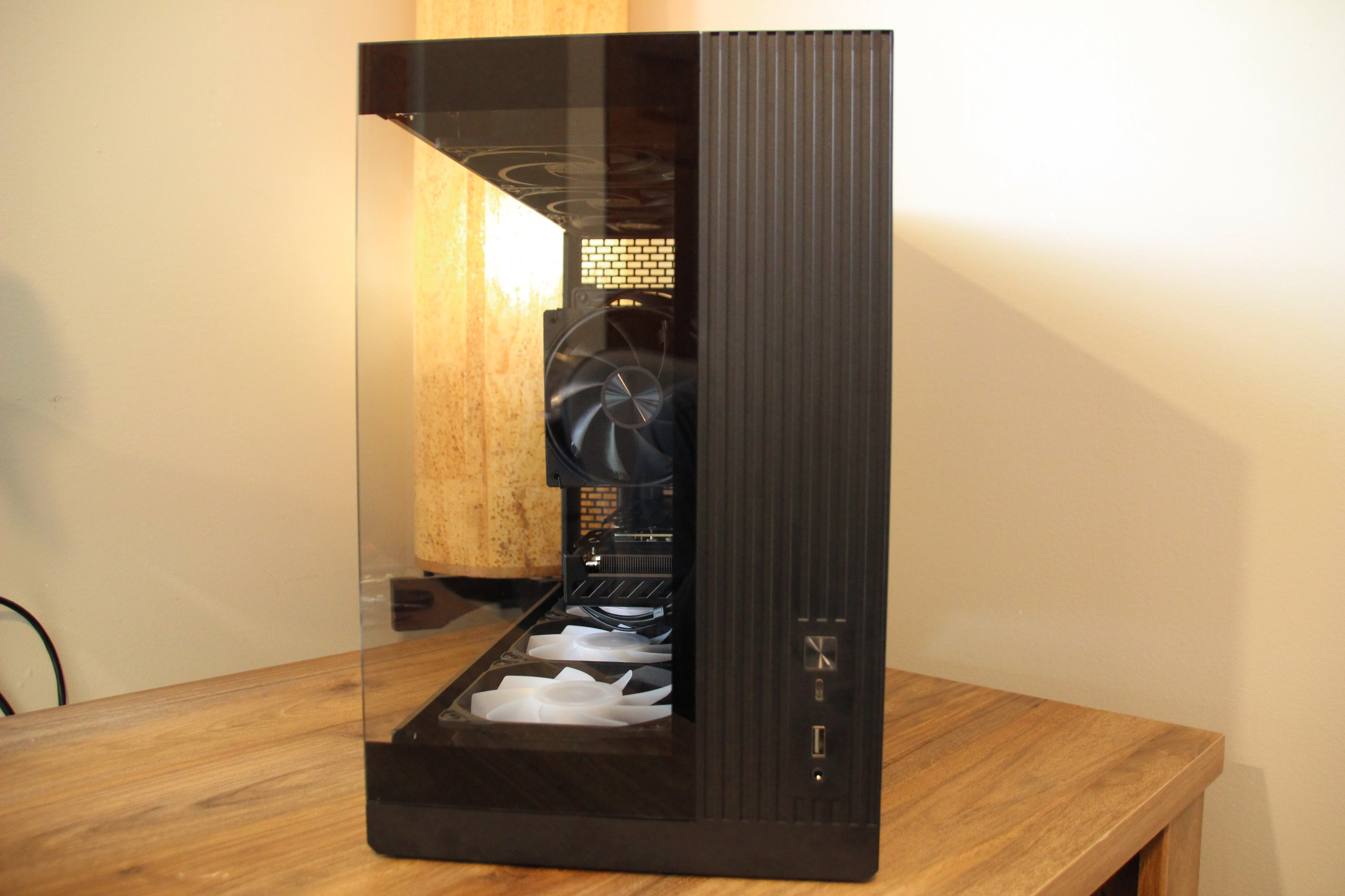 Pure Performance Gaming PC | 9060XT 16GB | 7600x3D | 16Gb DDR5