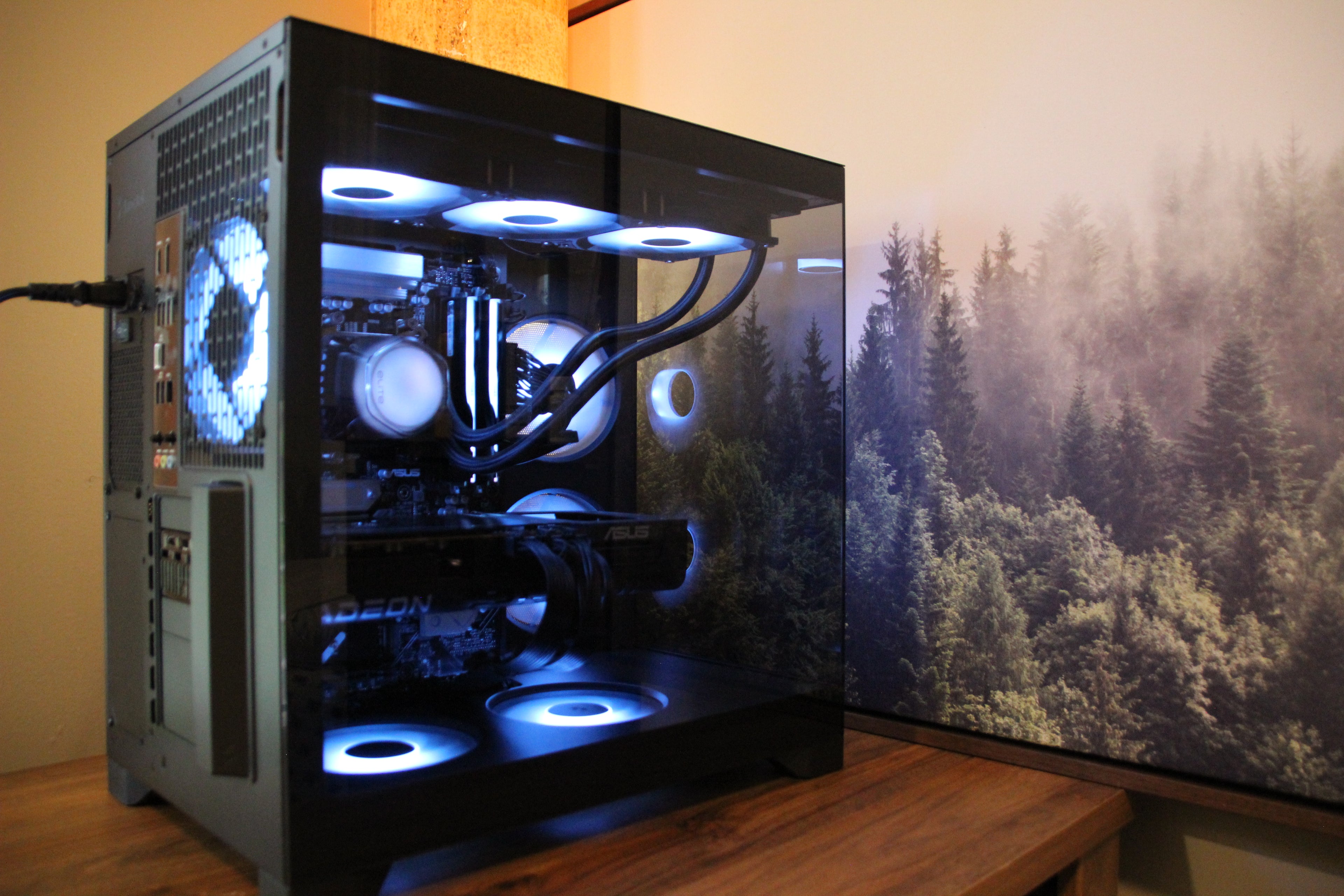 High-End Gaming PC | 7800x3D | 32Gb DDR5 | 9070XT