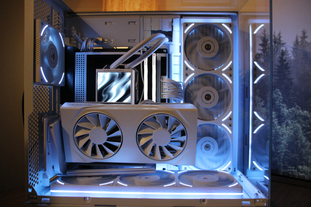 Whiteout Gaming PC
