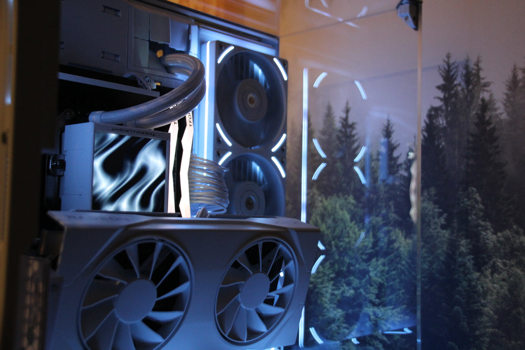 Whiteout Gaming PC