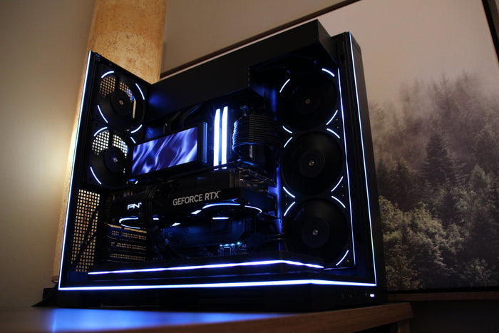 High End Gaming PC | 9800x3D | 5070 Ti | 32gb DDR5